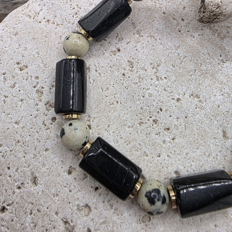 Bransoletka damska z czarnego turmalinu i jaspisu dalmatyńskiego