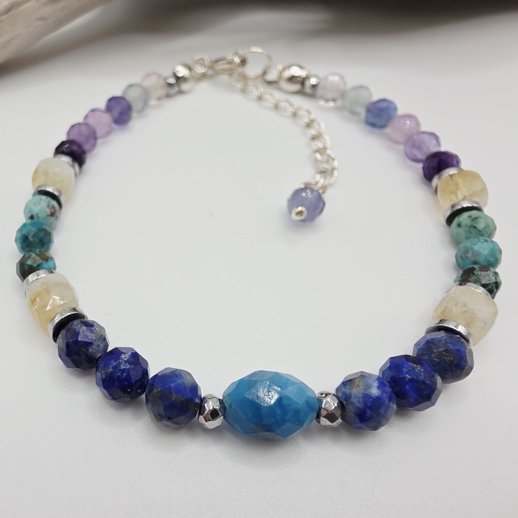 Bransoletka z kamieni - amulet wiedza to potęga apatyt fluoryt