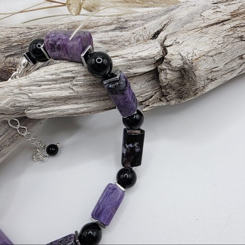 Bransoletka damska z kamieni naturalnych czaroit i czarny turmalin