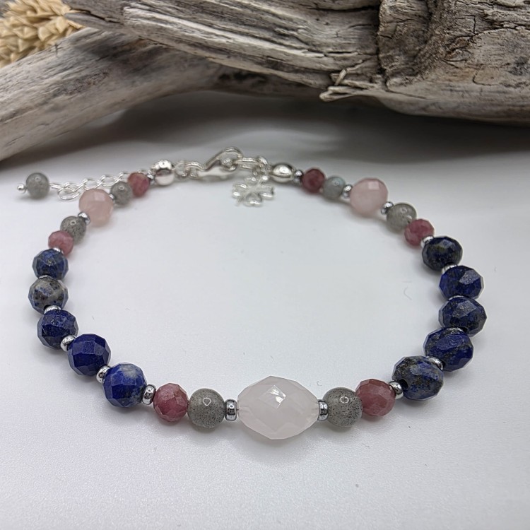 Bransoletka przyjaźni z kamieni naturalnych