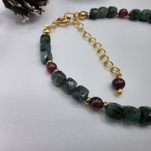 Bransoletka damska z kamieni naturalnych - szmaragd, granat, hematyt